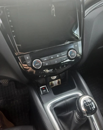 Nissan Qashqai cena 54000 przebieg: 147000, rok produkcji 2017 z Żelechów małe 121